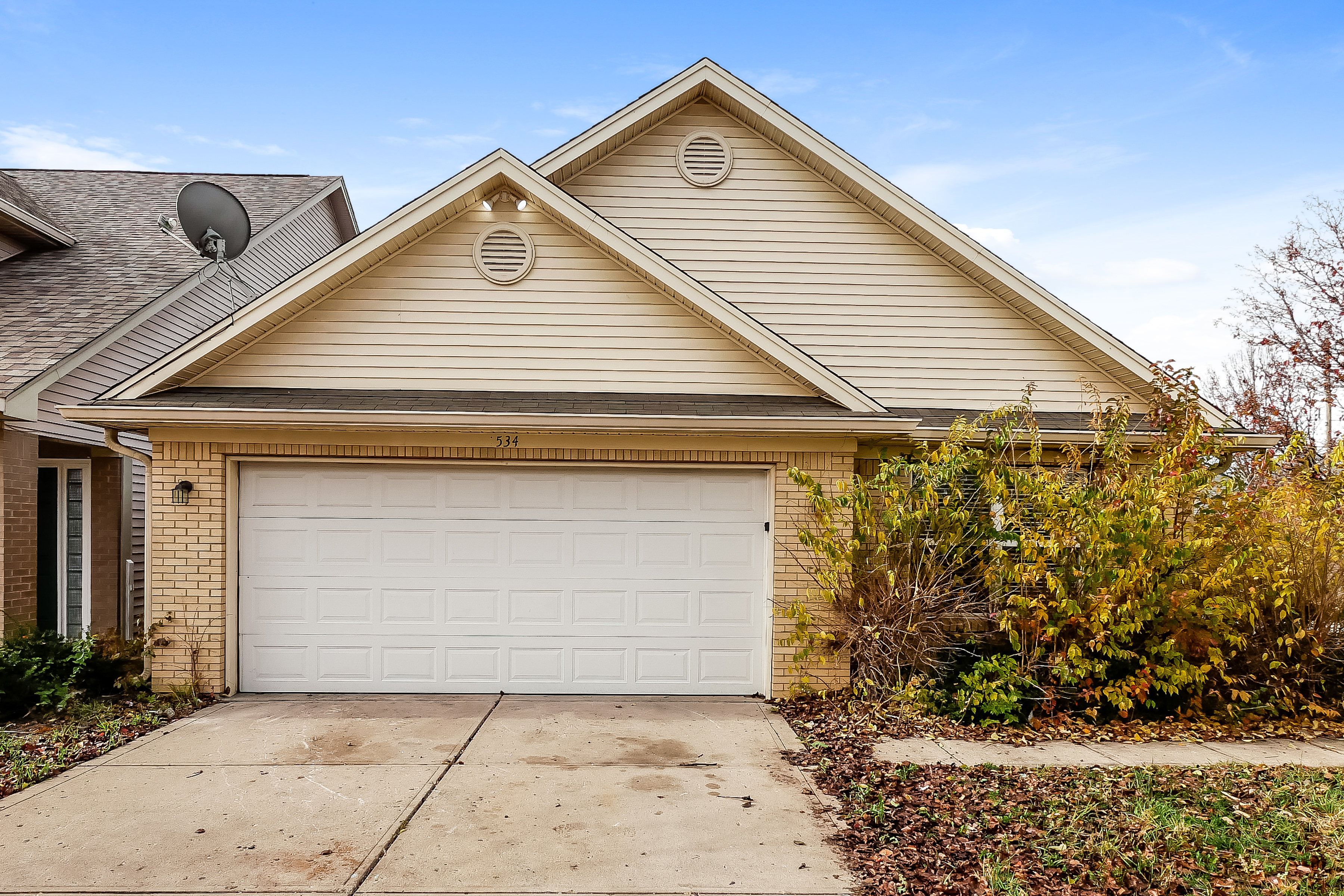 534 Fisher Creek Dr Indianapolis, IN 46239